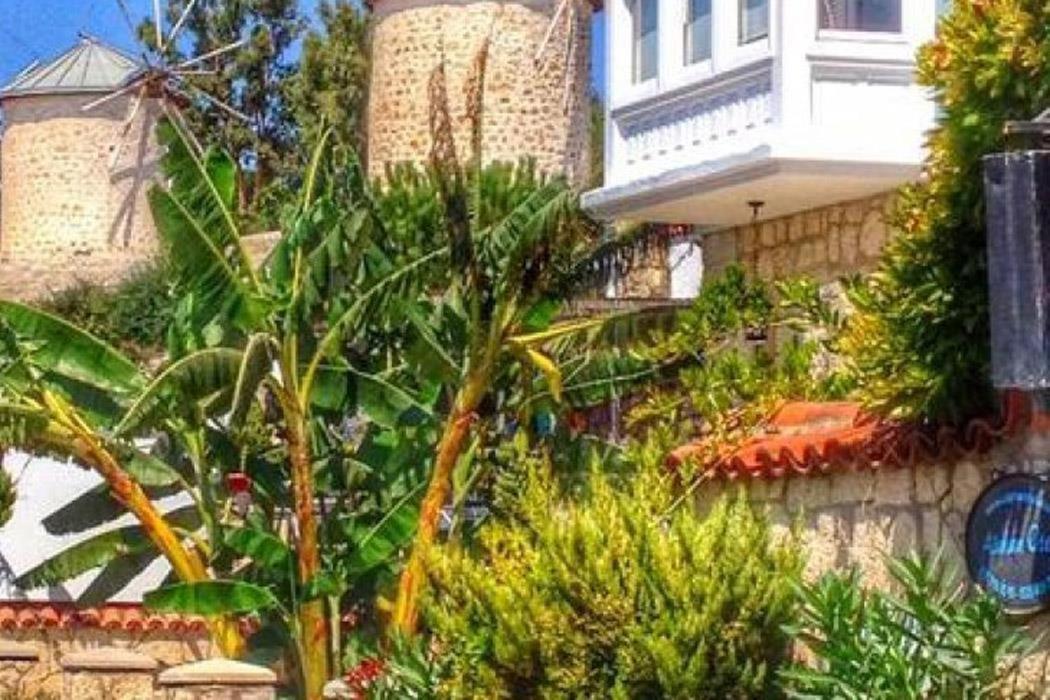 Beyaz Ev Hotel Alaçatı Esterno foto