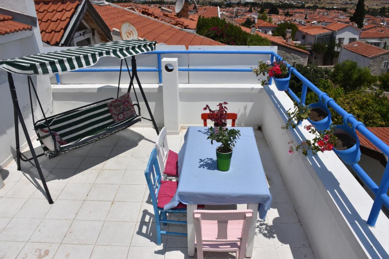Beyaz Ev Hotel Alaçatı Esterno foto