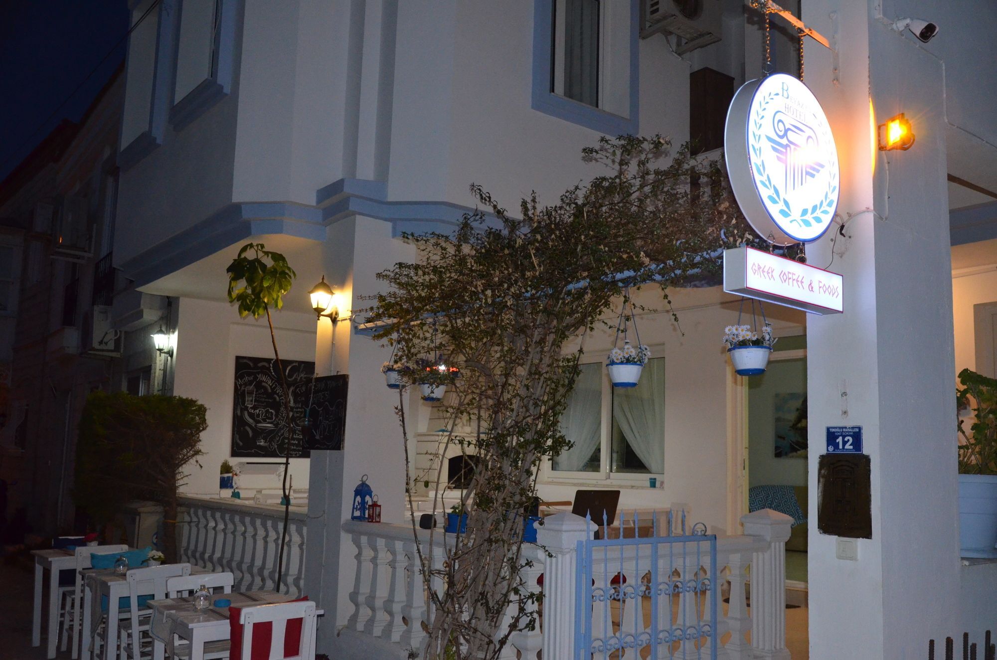 Beyaz Ev Hotel Alaçatı Esterno foto